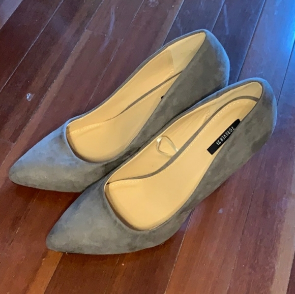 Forever 21 Shoes - NWOt Forever 21 Heels